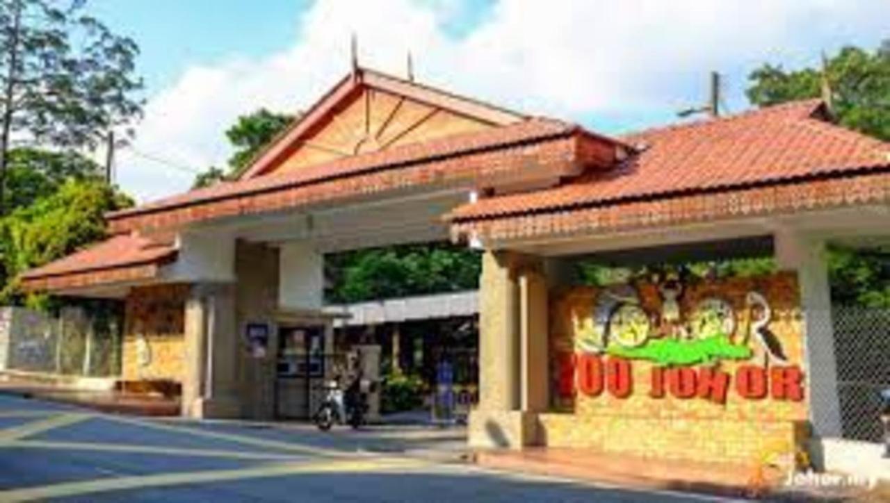 Forest City Marina Hotel Gelang Patah Kültér fotó